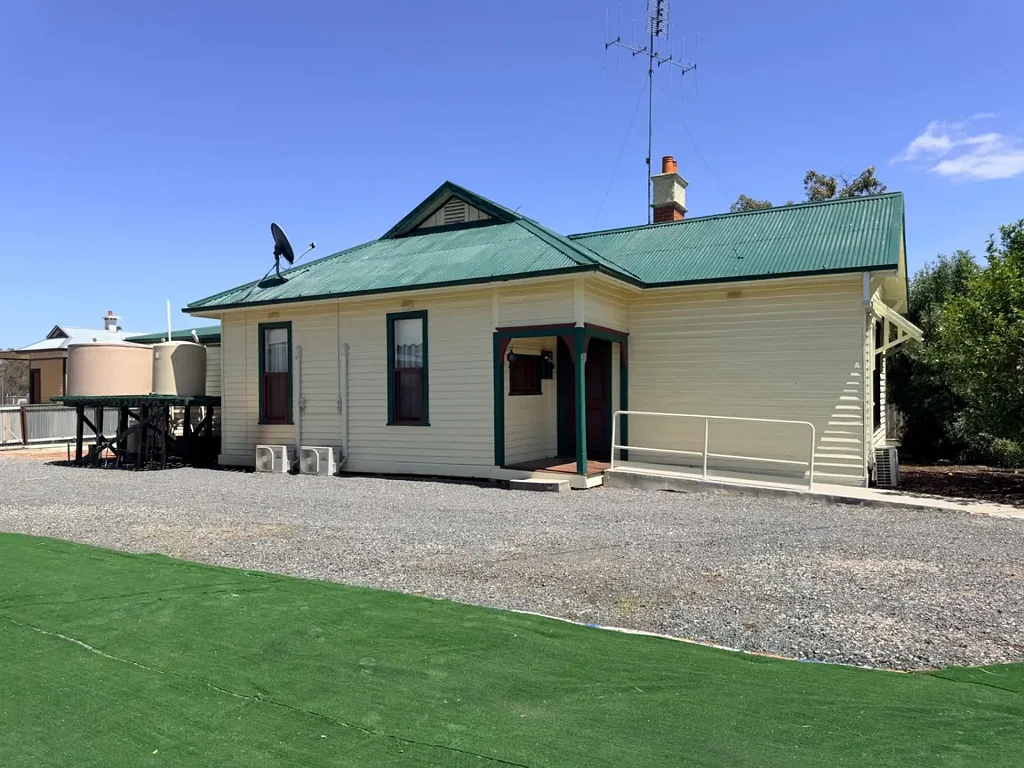 21 Gloucester, Woomelang, VIC 3485