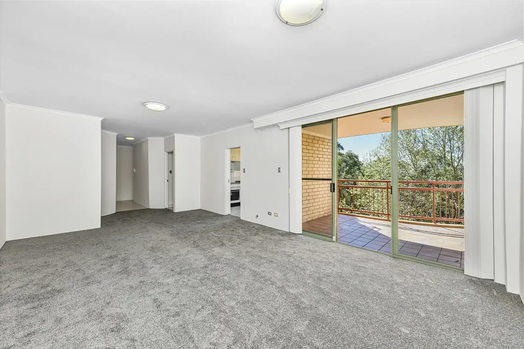 Spacious Freshly Painted Two-Bedroom Apartment in Renowned "Oasis" Complex