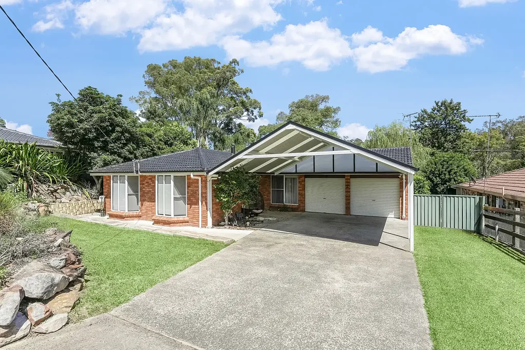 11 Victoria Road, Thirlmere, NSW 2572