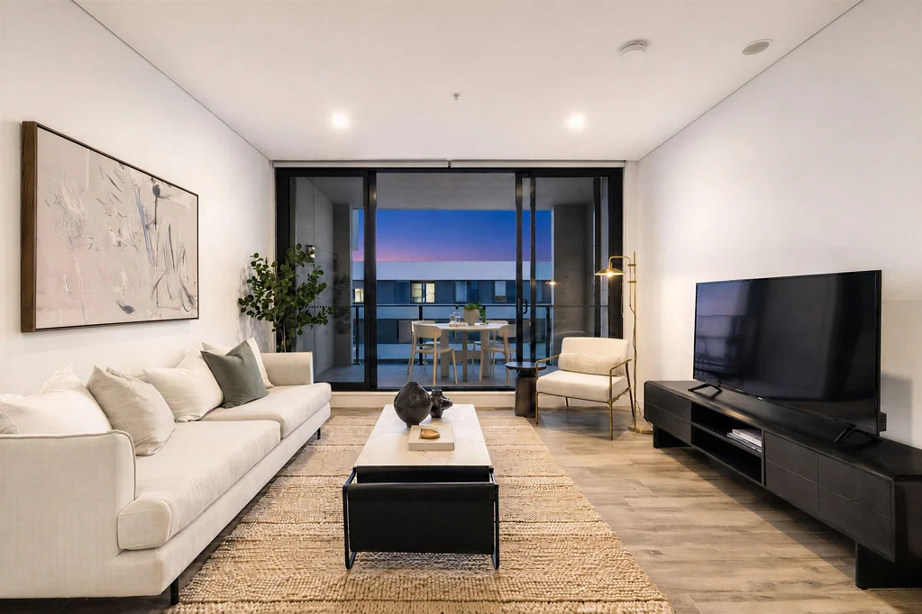 Wentworth Point 2房 Capri大楼9楼 两个带锁车位 壮观Sky Park 滨水社区 优质生活方式 Elevated Capri Living with Water & Parkland Views