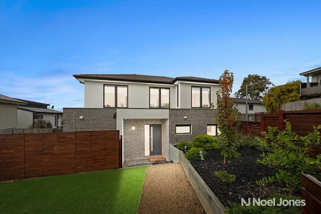 Lilydale 4部屋 Four Bedrooms, Two Zones, Total Flexibility