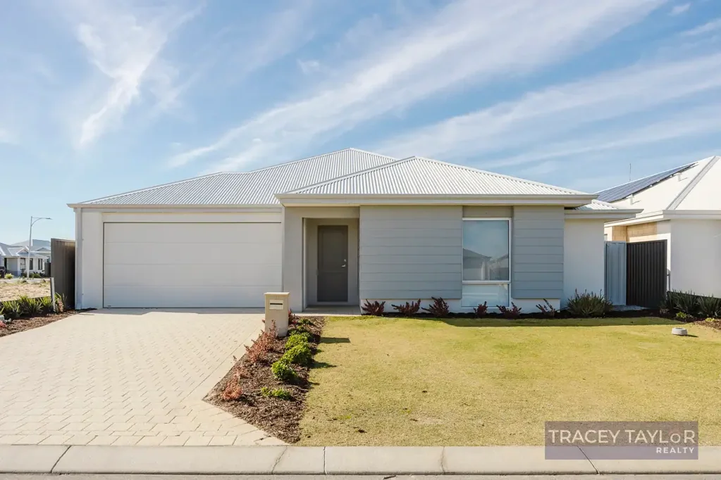 51 Casina Way, Jindalee, WA 6036
