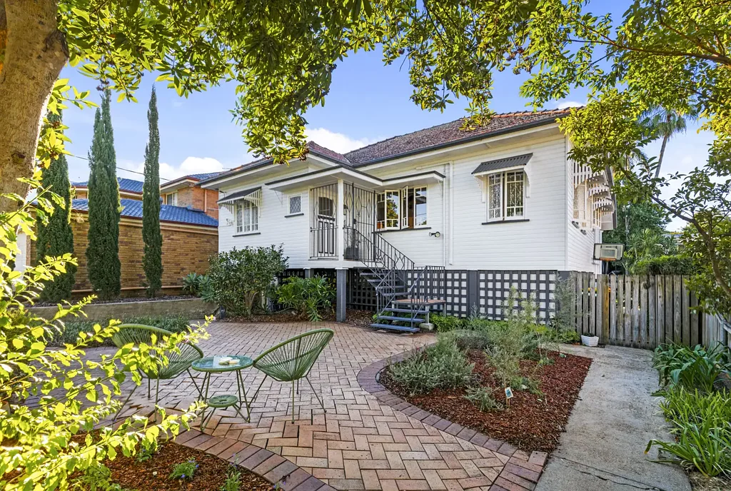Nundah 4Zimmer Delightful Family Home in Sought After Pocket