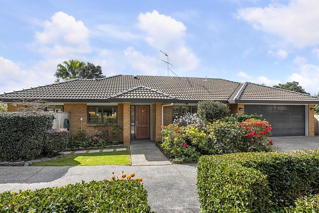 15B Irirangi Road, Greenlane, Auckland City