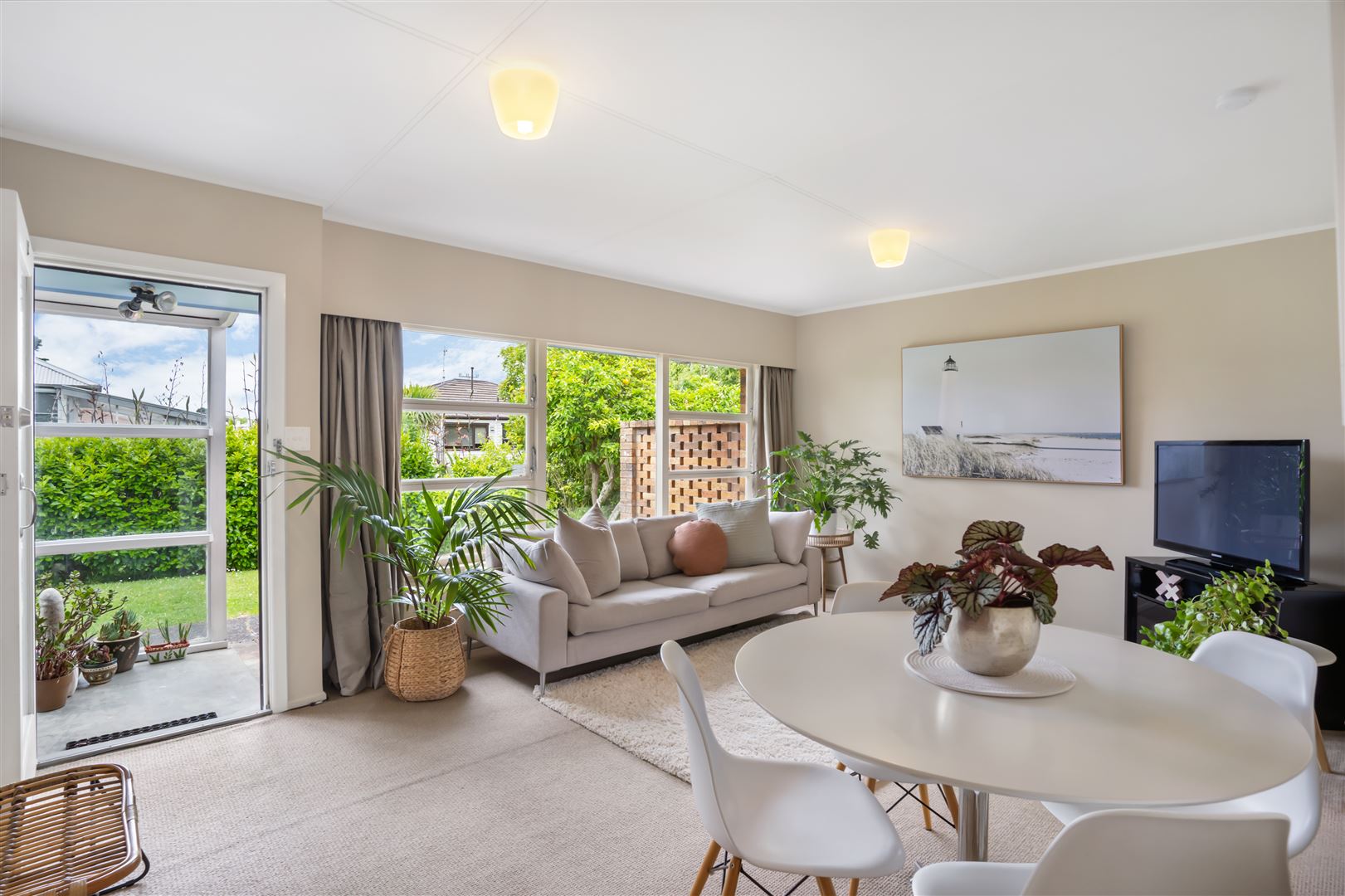 2/1 Ocean View Road, Hillcrest, Auckland - North Shore, 2 chambres, 1 salles de bain