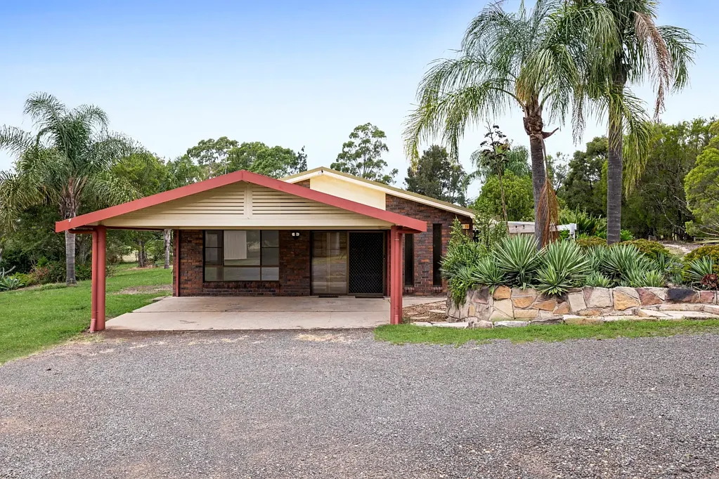 28 Clifford Street, Meringandan West, QLD 4352