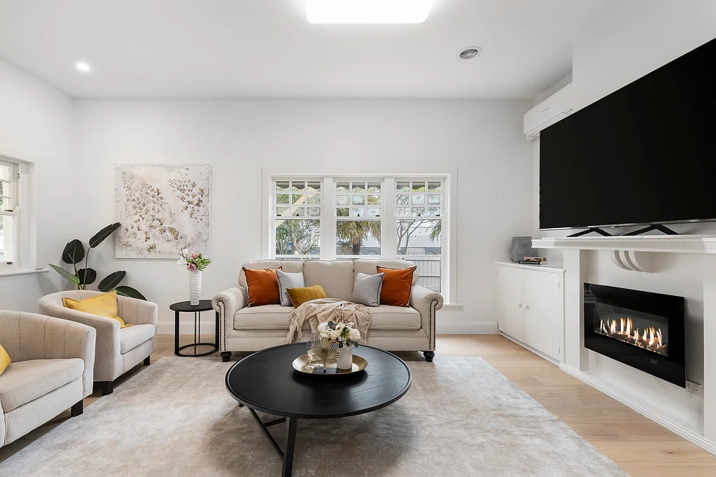 898 Burke Road, Canterbury, VIC 3126