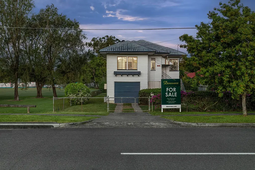 Mitchelton 3部屋 Parkside Charm in the Heart of Mitchelton - Where Lifestyle Meets Location!
