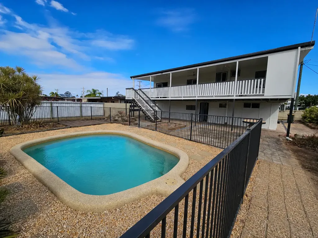 Kelso 3બેડરૂમ Large Highset Home With In Ground Swimming Pool