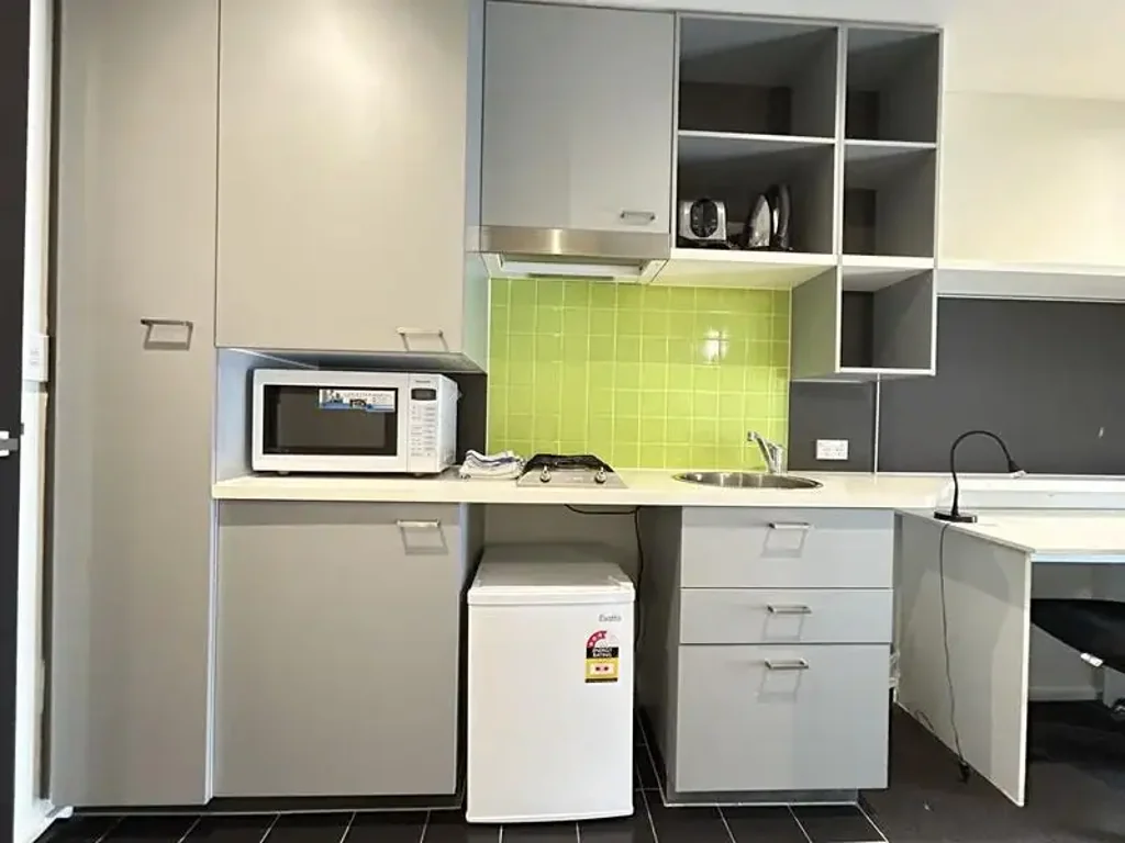 Carlton 1chambre Investors Take Note *** 9.5% NET Return ***