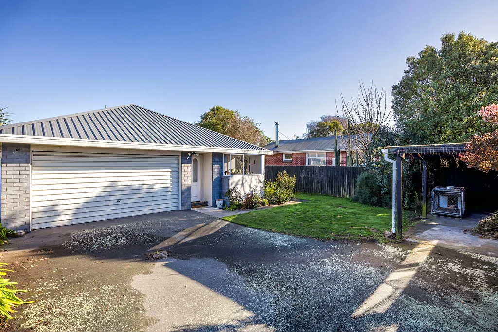 Fully Furnished Comfort in Prime Location