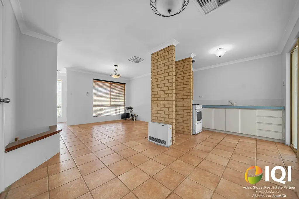 Kelmscott 3房  """ PERFECT FOR LIVING OR INVESTMENT !!! """