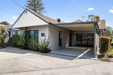 Kotara 5房  High Yielding Investment or First Home!
