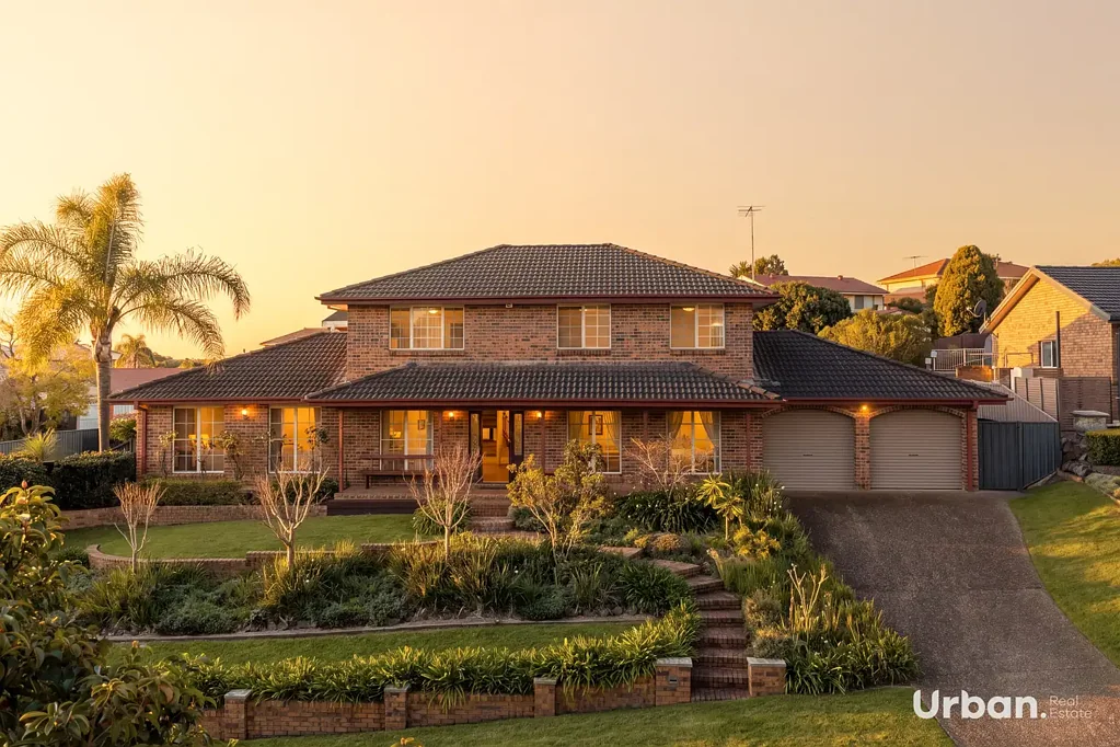 1 Somercotes Close, Glen Alpine, NSW 2560