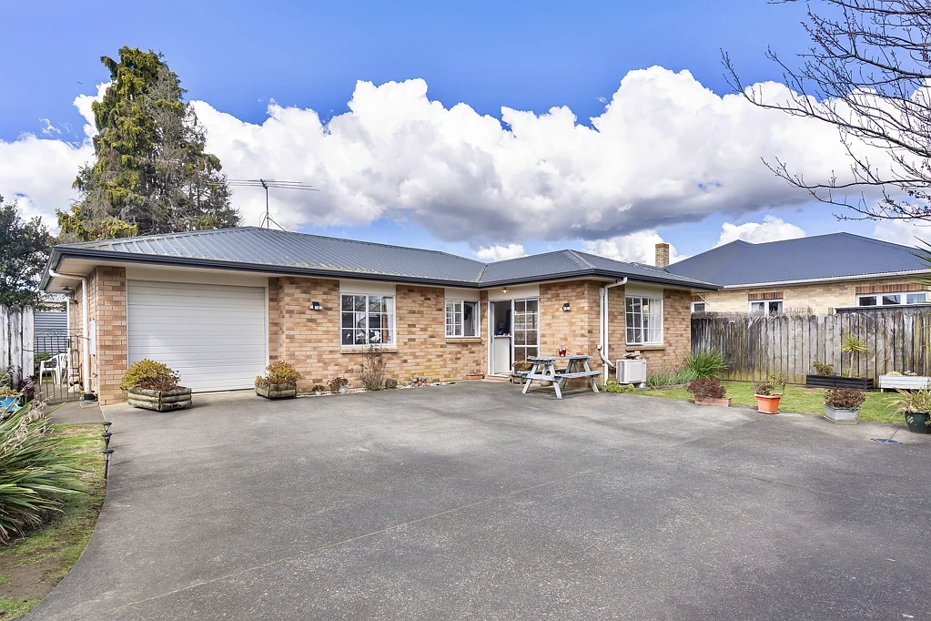 24B Henderson Avenue, Tuakau, Waikato