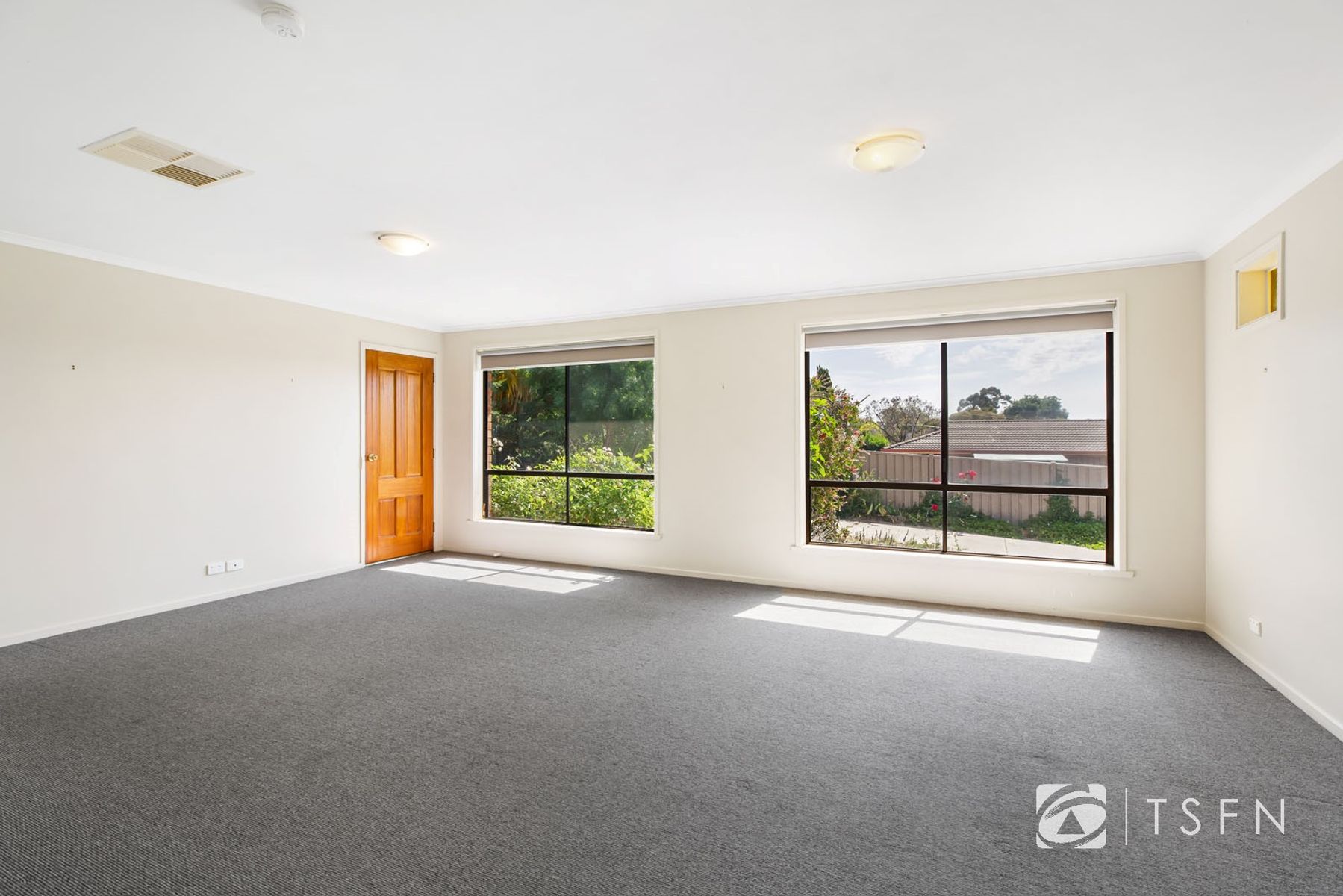 15 BUCKLEY ST, LONG GULLY VIC 3550, 0 Kuwarto, 0 Banyo, House