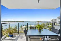 1001/372 Marine Parade, Labrador