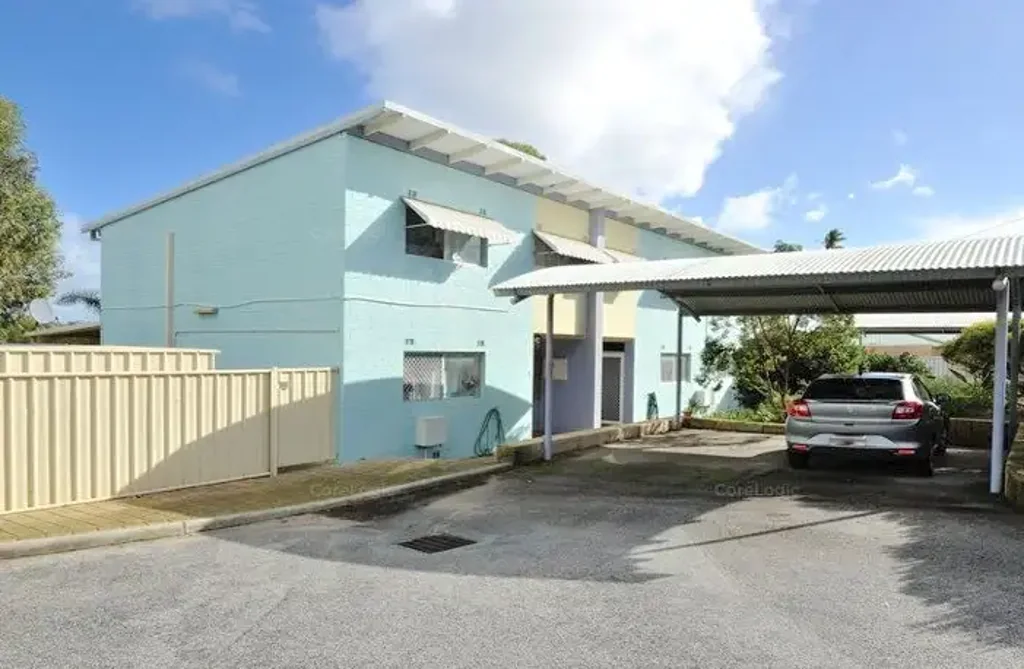 Calista 3Moenga Low-Maintenance Living with Room to Call Your Own