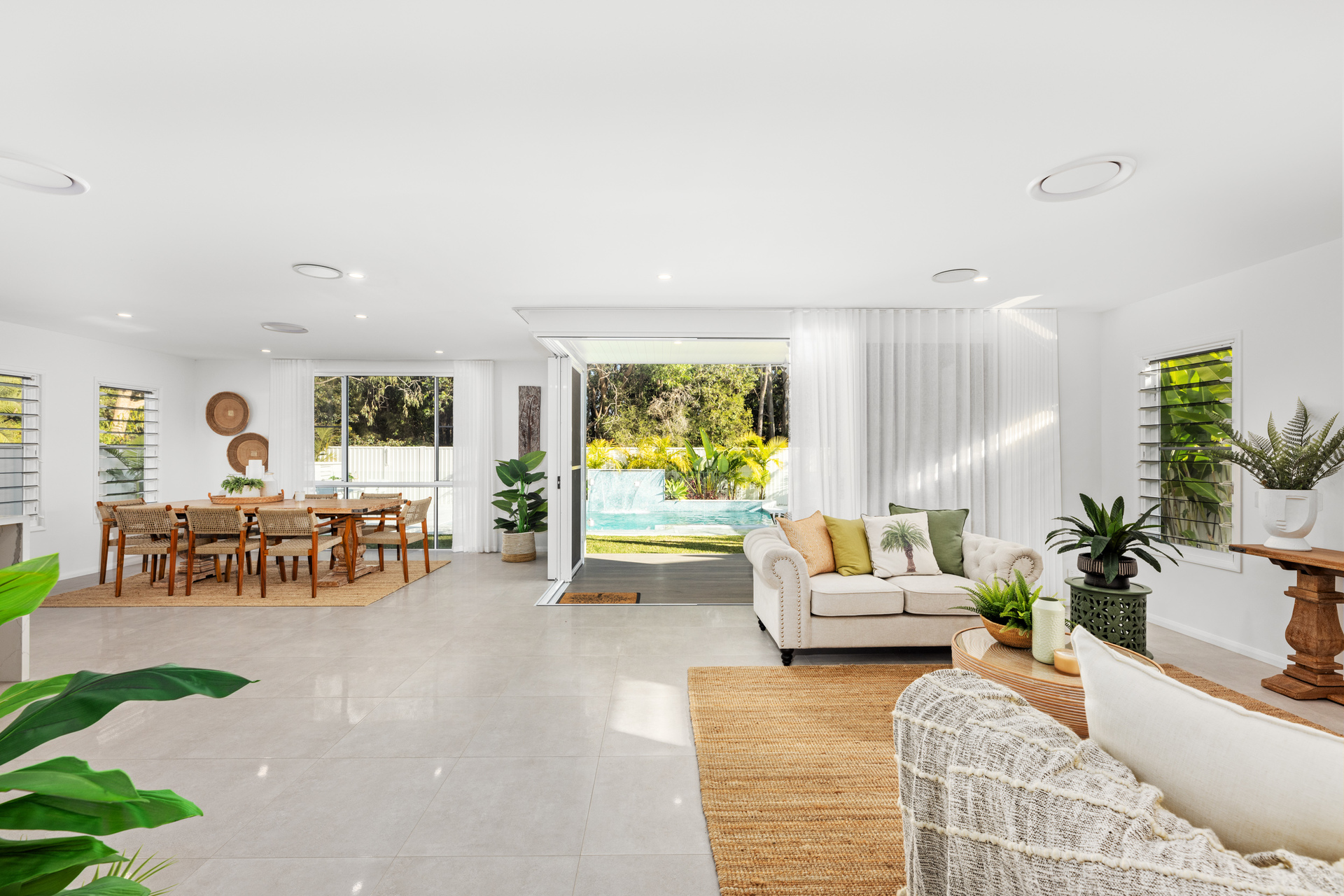 140 ACANTHUS AV, BURLEIGH WATERS QLD 4220, 0房, 0浴, House