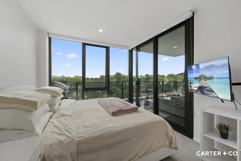 Dickson 2Moenga North Facing with Stunning Views!