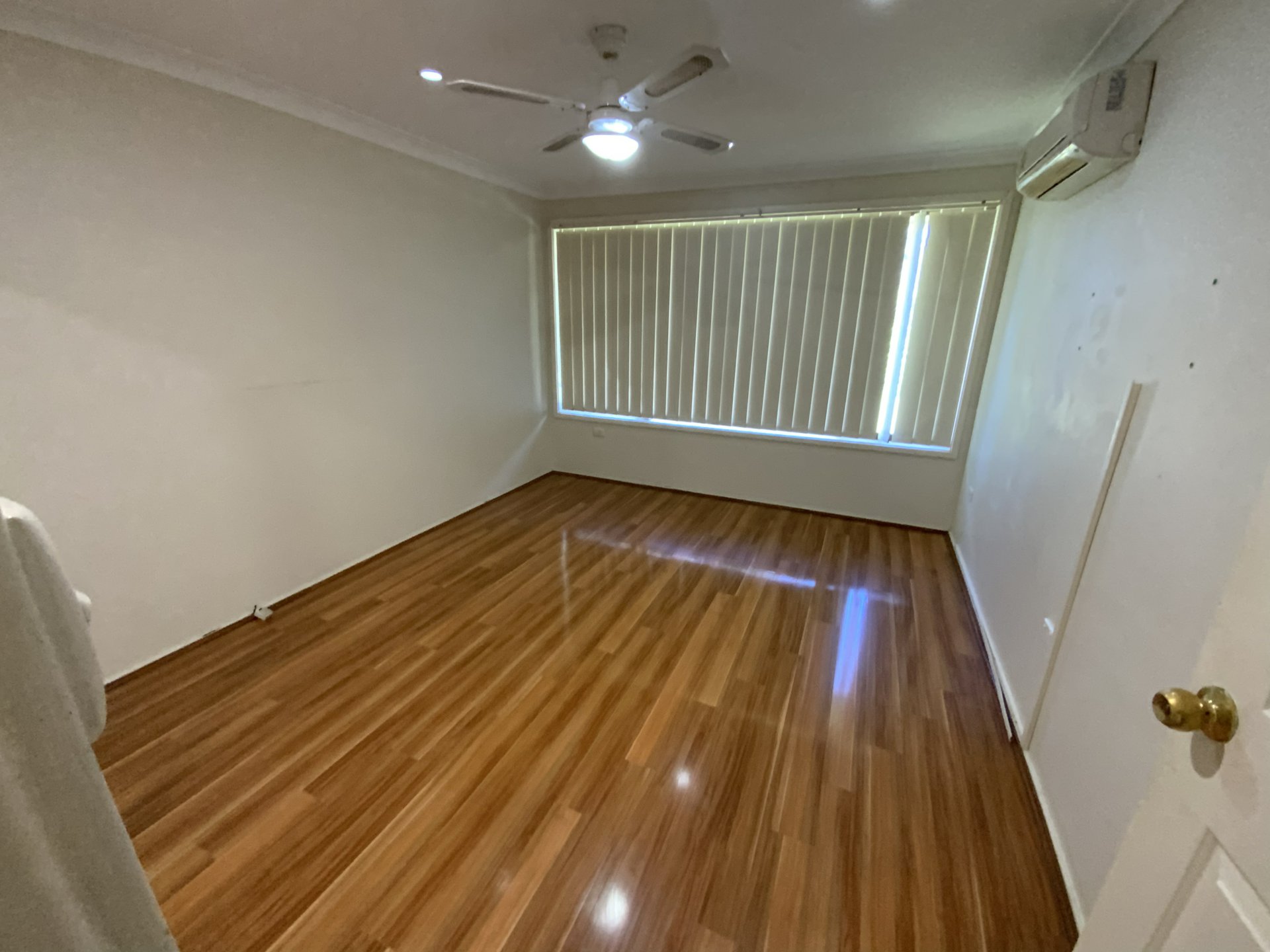 5 WHISTLER AV, INGLEBURN NSW 2565, 0 habitaciones, 0 baños, House