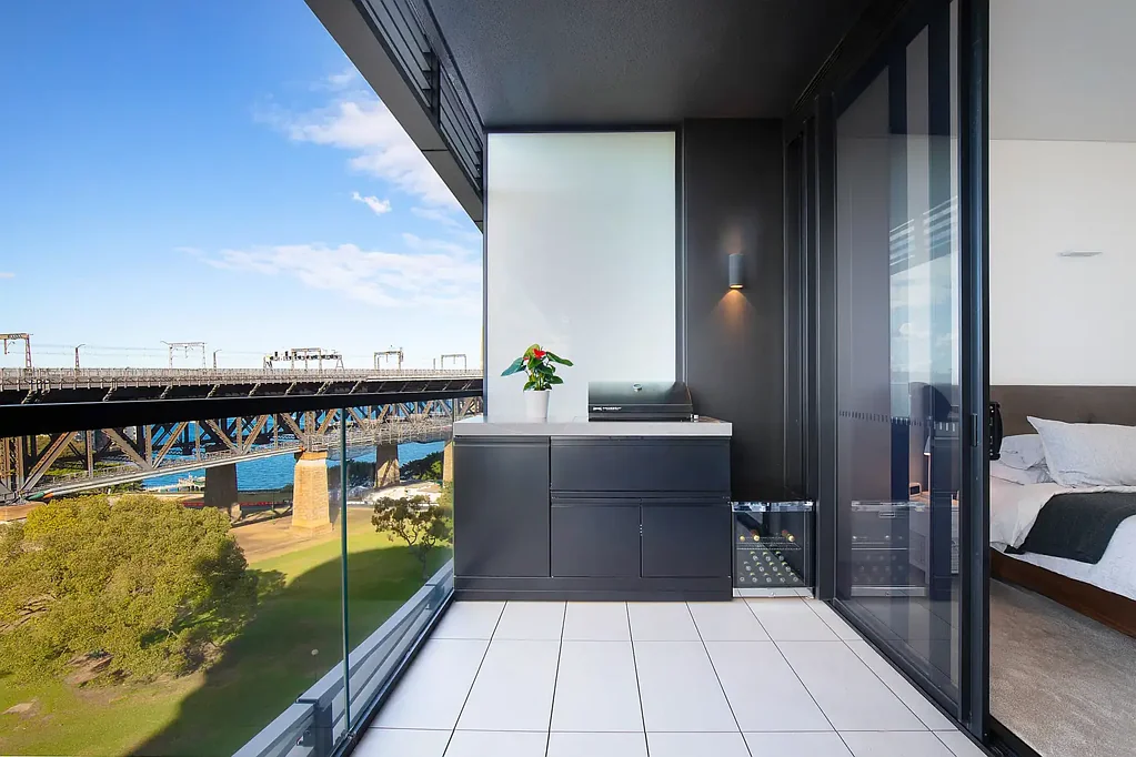 Milsons Point 3 Bedroom Executive Living, Bespoke Luxury