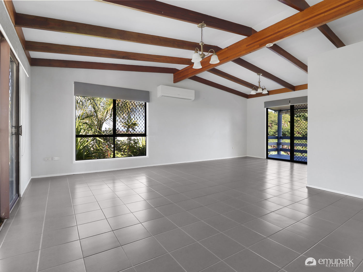 18 CLEMENTS ST, EMU PARK QLD 4710, 0房, 0浴, House