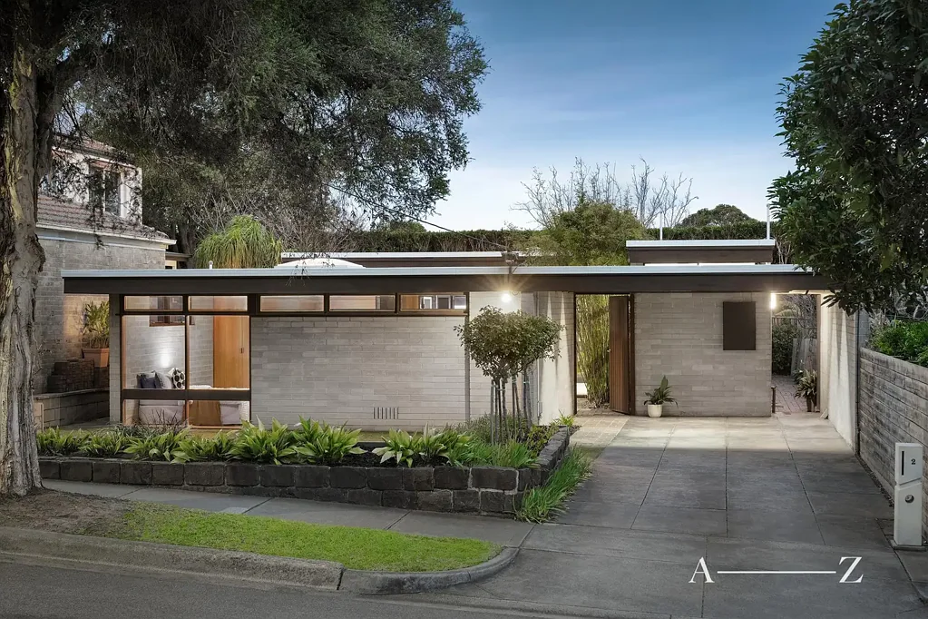 Hawthorn East 4कमरा A mid-century time capsule in an elite family precinct