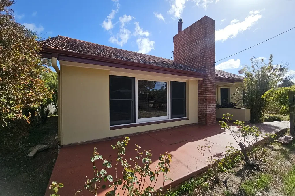 Broomehill Village 3房  Act Fast A Rare Lifestyle Opportunity with Space, Soul & Future Potential
