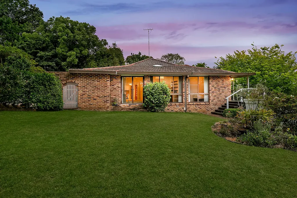 106 Bellamy Street, Pennant Hills, NSW 2120