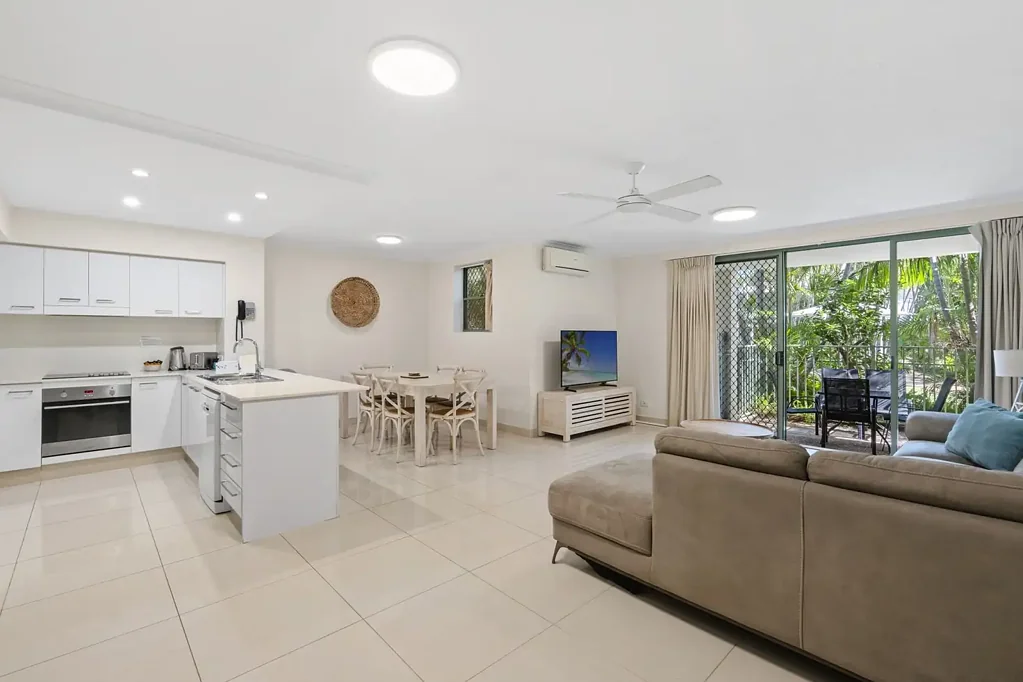 Mermaid Beach 2Moenga Poolside Villa apartment, one of the best in Mermaid Beach
