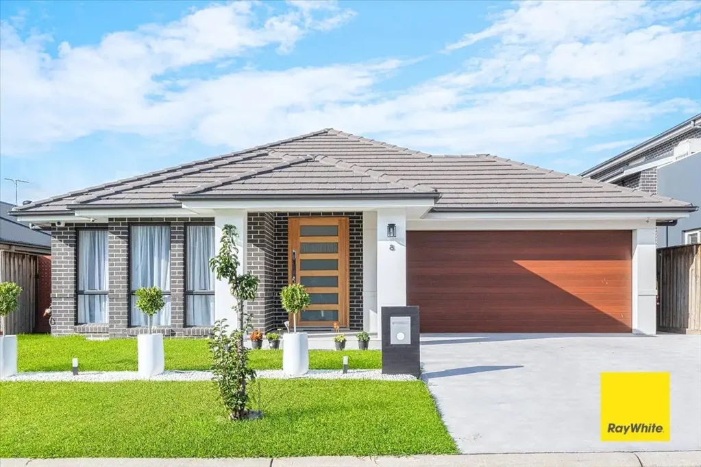 Colebee 5Kwarto Spacious Single-Story Home - Comfort & Convenience in Every Corner!
