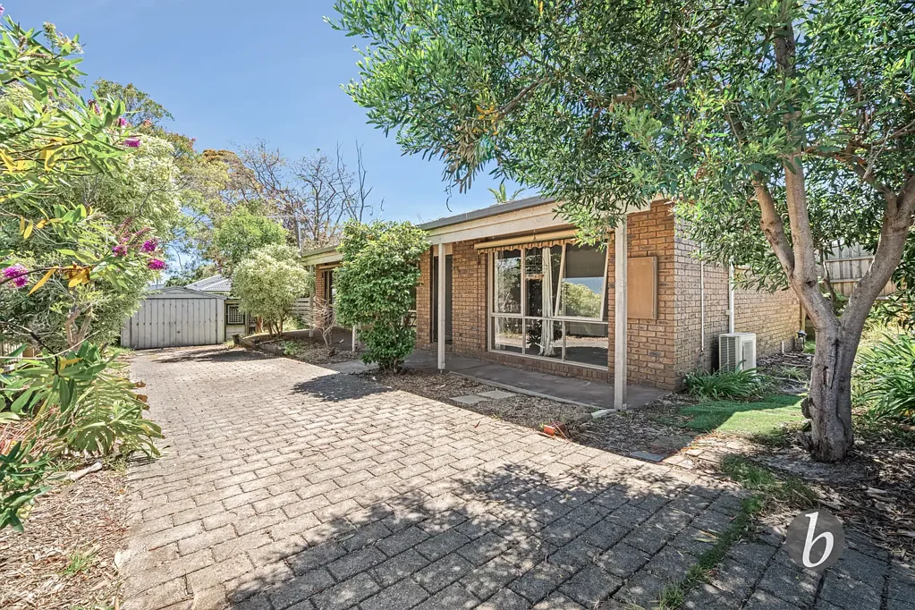 16 Burunda Road, Rosebud, VIC 3939