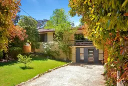 25 CEDAR ST, Katoomba