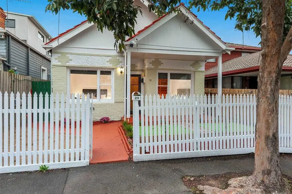 Immaculately Presented Home in a Peaceful Cul-De-Sac Setting