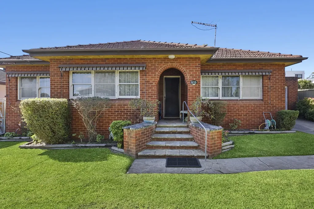 Woolooware 4部屋 Character Filled Home with Ample Potential