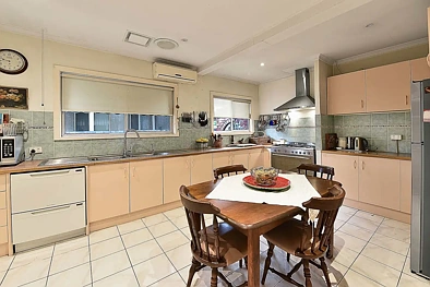 रसोईघर - 363 Camp Road, Broadmeadows, VIC 3047