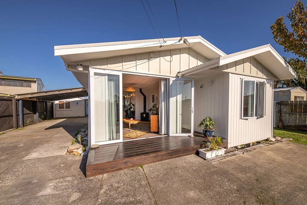 Westport 2房  Renovated Bungalow