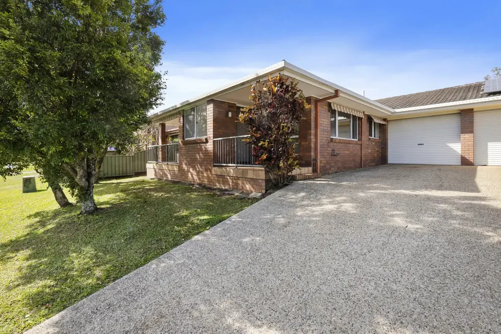 2/1 Gleneagles Place, Banora Point, NSW 2486