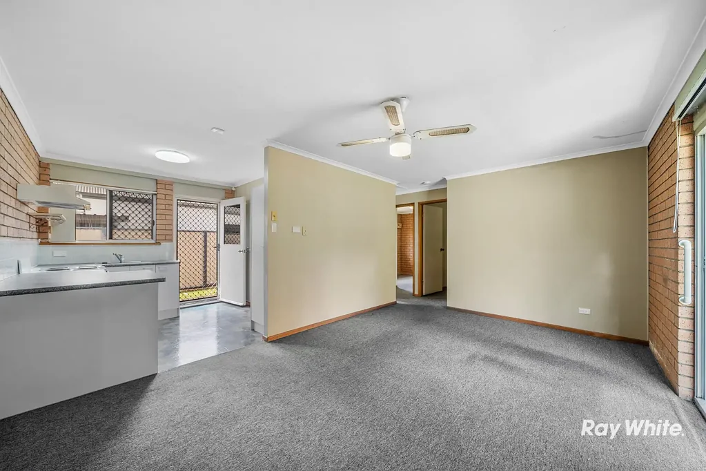 Marsden 2Habitaciones SMART STARTER OR INVESTMENT IN A NEAT COMPLEX!