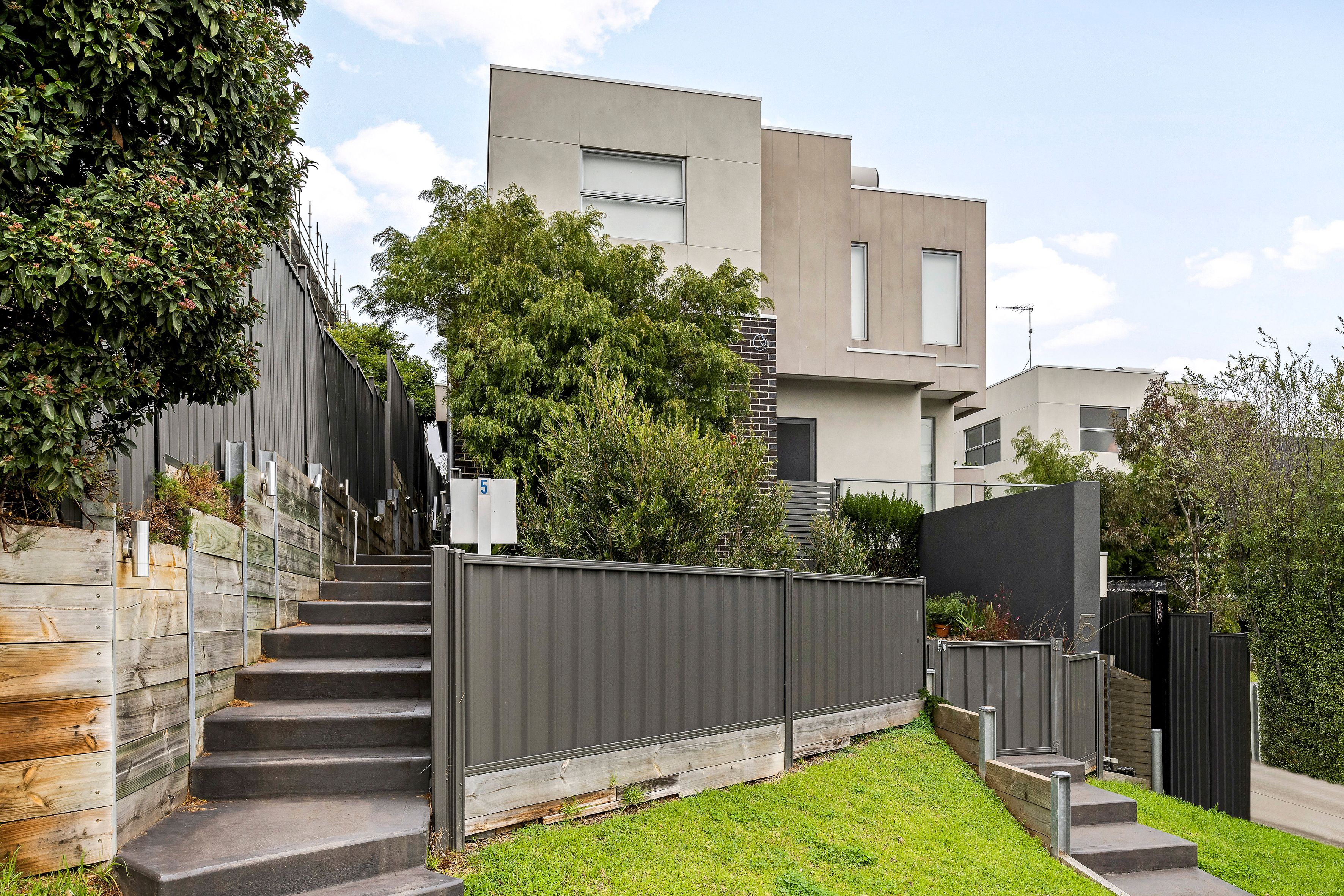 UNIT 6 5 FAWKNER RD, PASCOE VALE VIC 3044, 0 phòng ngủ, 0 phòng tắm, Townhouse