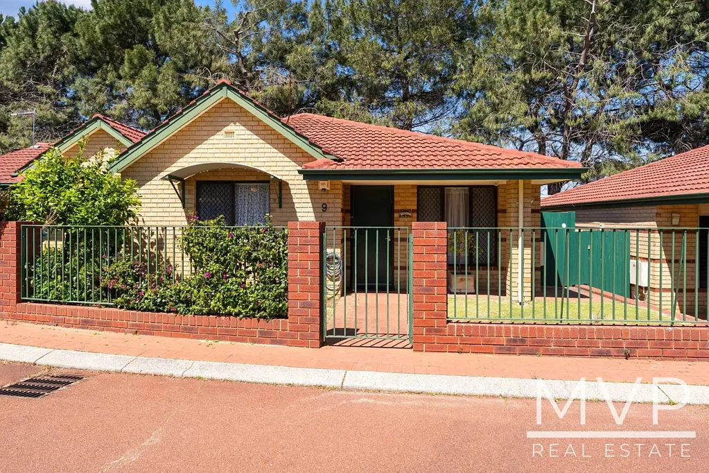 9/42 Gillett Drive, Kardinya, WA 6163