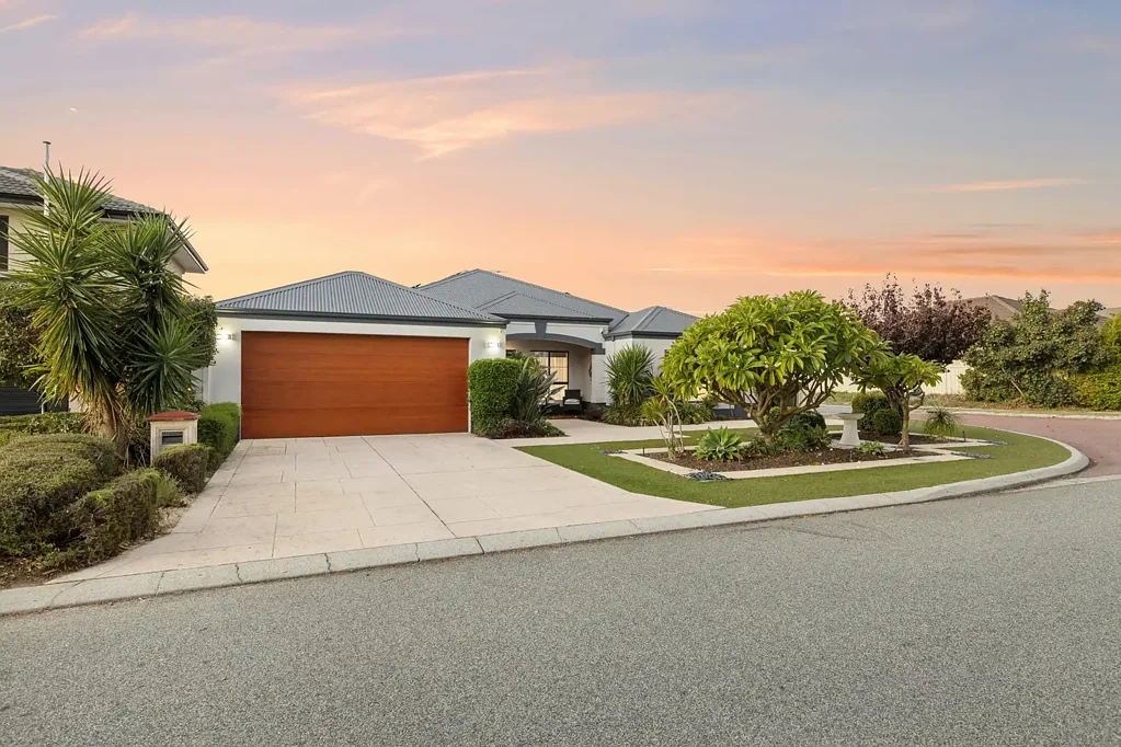 Wanneroo 4房  RESORT STYLE LIVING IN REGENT WATERS