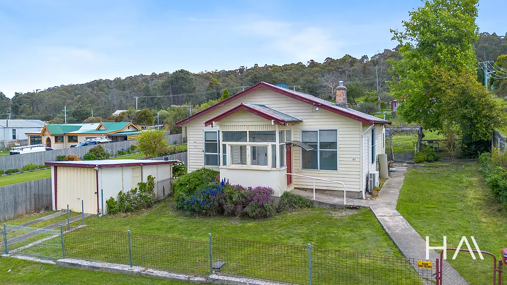41 New Street, Beaconsfield, TAS 7270