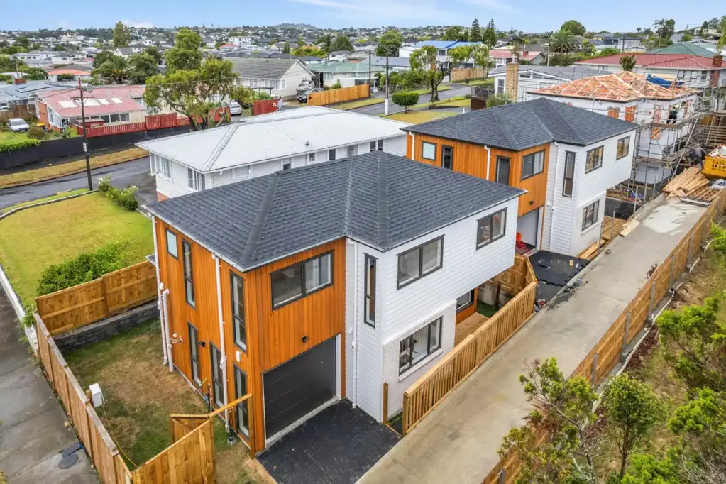Blockhouse Bay 4 Bedroom A BRAND NEW LUXURY