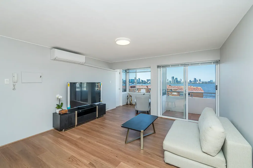 Modern Lock Up & Leave Apartment!