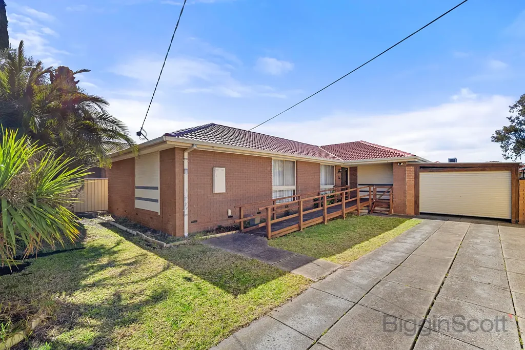 12 Maynard Place, Kings Park, VIC 3021