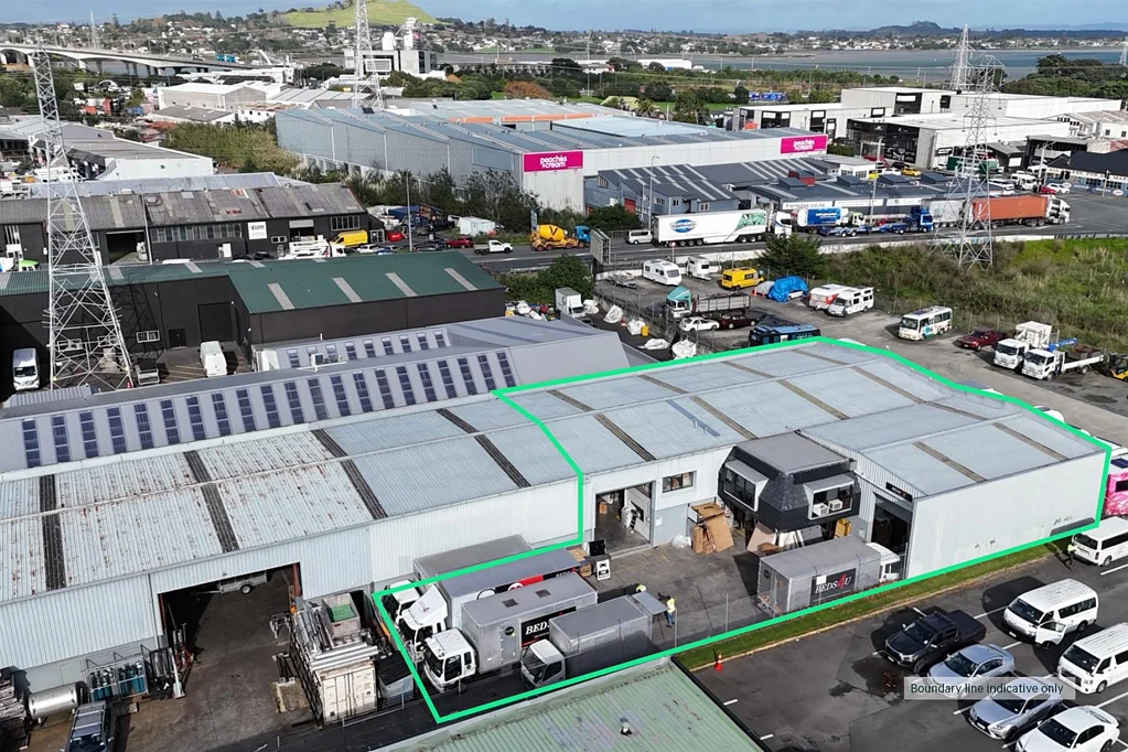 Onehunga Functional 492sqm Warehouse + Large Secure Yard