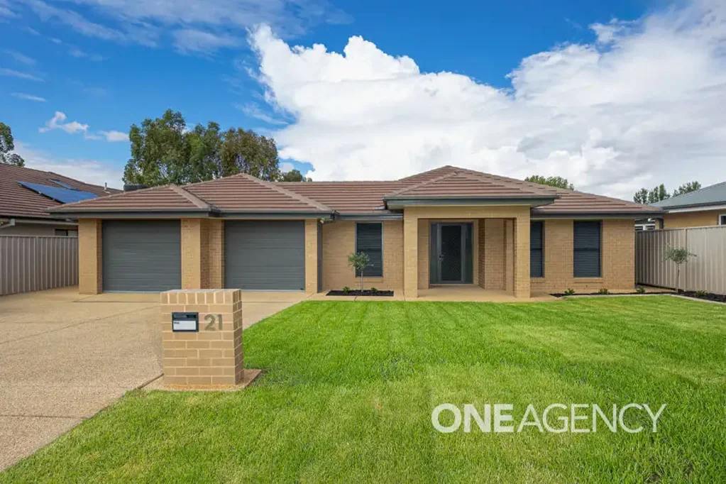 21 WELLINGTON AVENUE, Tatton, NSW 2650