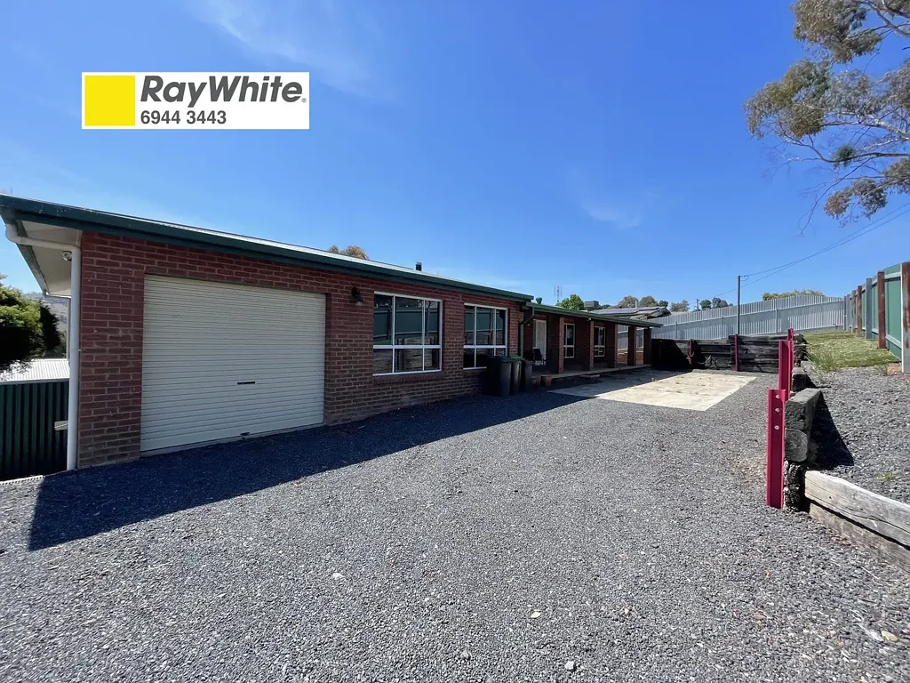 Gundagai 5 Bedroom Versatile Property